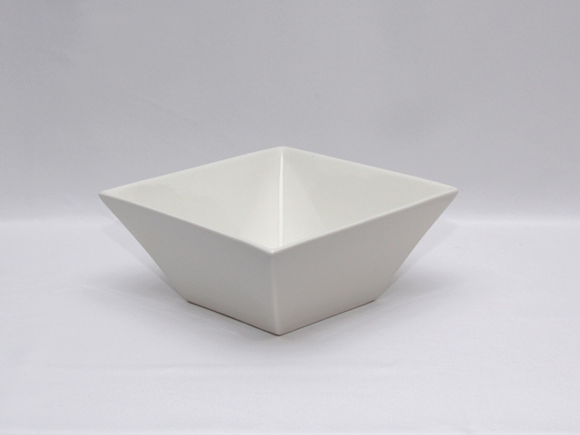 Rental store for BOWL, SERVING SQUARE-WHITE 9  85OZ in Philadelphia NJ